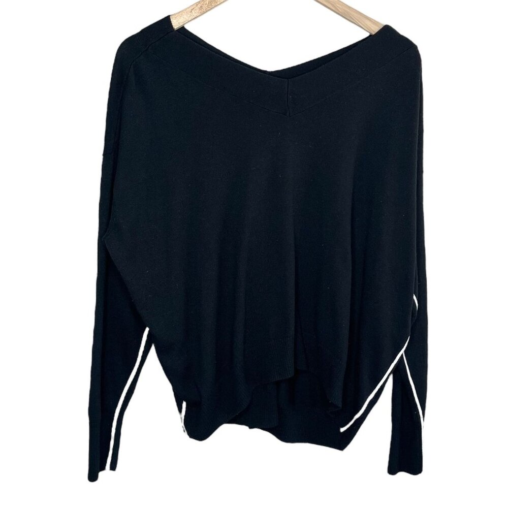 Chelsea28 Black V-Neck Sweater With White Stripes Size S  cashmere blend